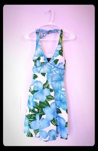 💎!!5/$25.!💎Island-y Halter Summerdress!!🌺